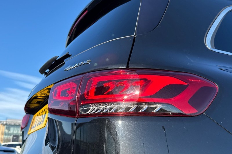 2022 (22) MERCEDES-BENZ GLB 220d 4Matic AMG Line 5dr 8G-Tronic 5191210