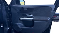 2022 (22) MERCEDES-BENZ GLB 220d 4Matic AMG Line 5dr 8G-Tronic 5191188