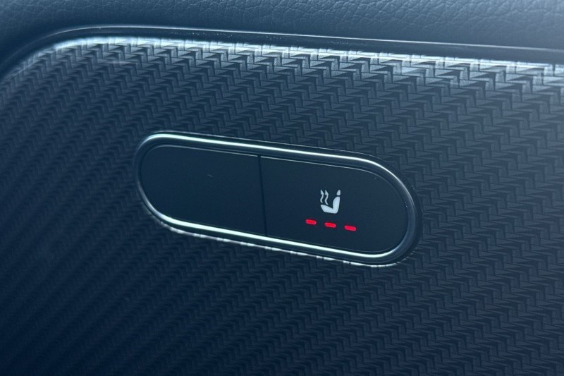 2022 (22) MERCEDES-BENZ GLB 220d 4Matic AMG Line 5dr 8G-Tronic 5191200