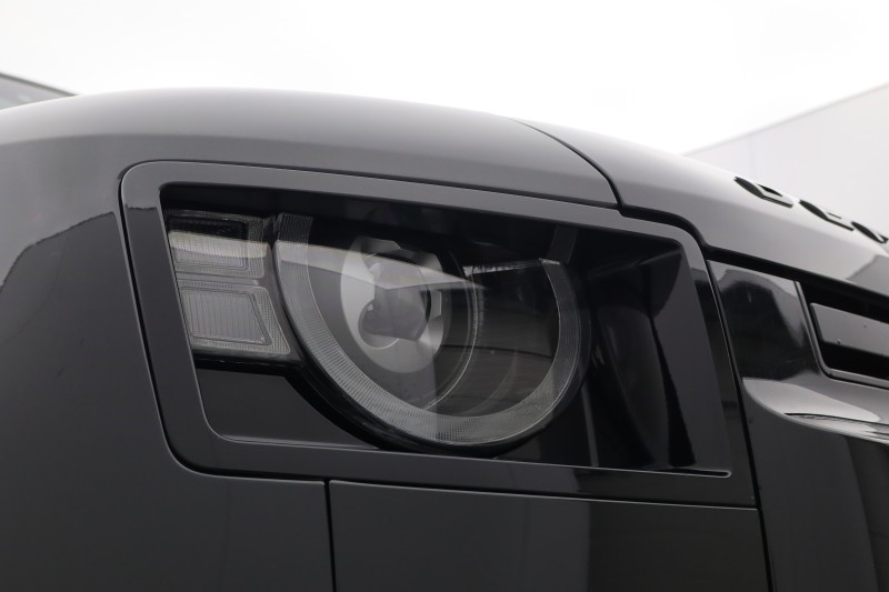 2020 (70) LAND ROVER DEFENDER 2.0 D240 SE 110 5dr Auto [7 Seat] 5128697