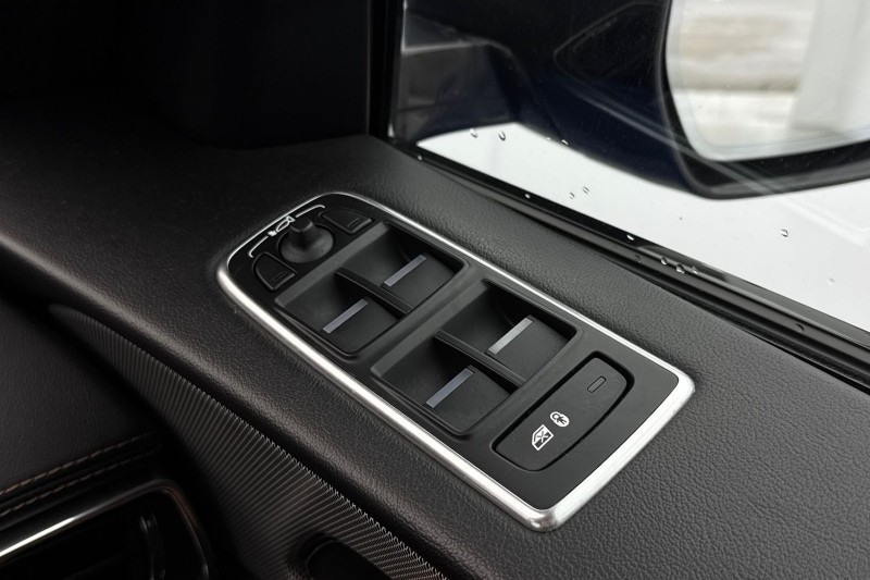 2020 (70) JAGUAR F-PACE 5.0 Supercharged V8 SVR 5dr Auto AWD 5119910