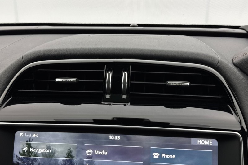 2020 (70) JAGUAR F-PACE 5.0 Supercharged V8 SVR 5dr Auto AWD 5119921