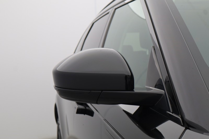 2024 (24) LAND ROVER RANGE ROVER VELAR 2.0 D200 MHEV Dynamic SE 5dr Auto 5146257