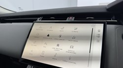 2024 (24) LAND ROVER RANGE ROVER VELAR 2.0 D200 MHEV Dynamic SE 5dr Auto 5146354