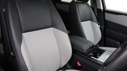 2024 (24) LAND ROVER RANGE ROVER VELAR 2.0 D200 MHEV Dynamic SE 5dr Auto 5146284