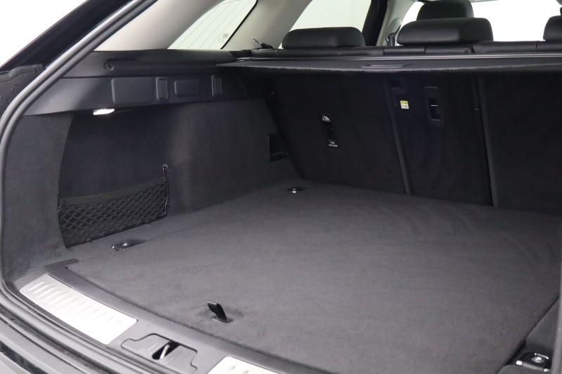 2024 (24) LAND ROVER RANGE ROVER VELAR 2.0 D200 MHEV Dynamic SE 5dr Auto 5146270