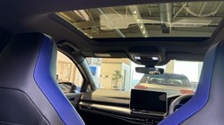 VOLKSWAGEN GOLF 2.0 TSI 333 R Black Edition 4Motion 5dr DSG 4816787