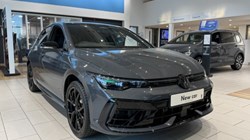 VOLKSWAGEN GOLF 2.0 TSI 333 R Black Edition 4Motion 5dr DSG 4816781