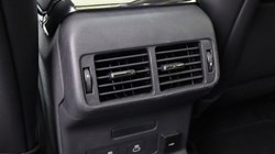 2024 (24) LAND ROVER RANGE ROVER VELAR 2.0 D200 MHEV Dynamic SE 5dr Auto 5146274