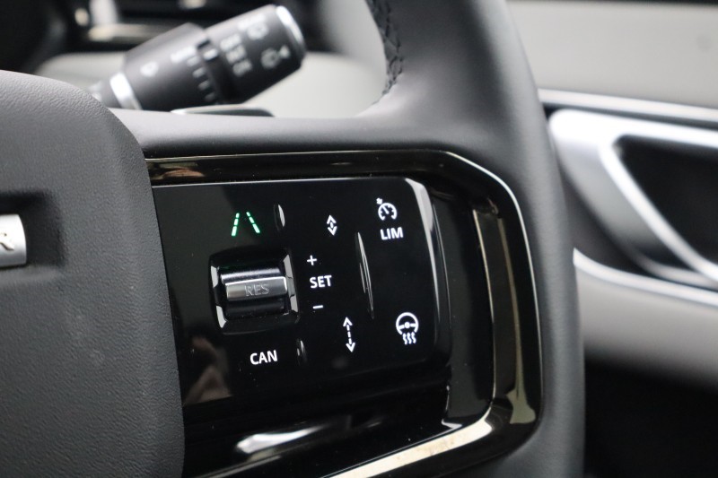 2024 (24) LAND ROVER RANGE ROVER VELAR 2.0 D200 MHEV Dynamic SE 5dr Auto 5146288