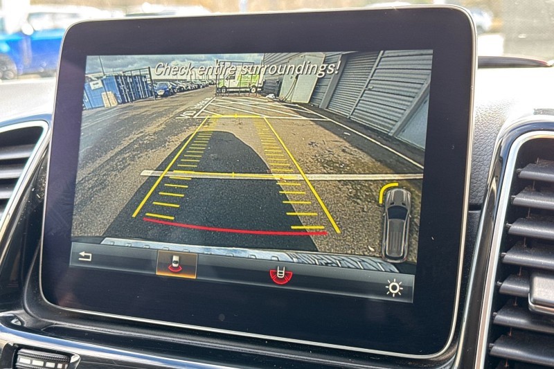 2017 (67) MERCEDES-BENZ GLE 250d 4Matic AMG Line 5dr 9G-Tronic 5176199