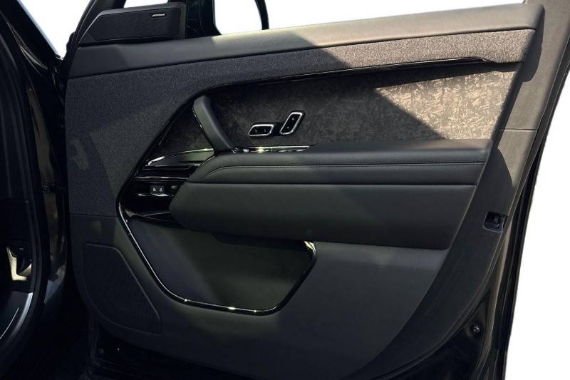 2023 (72) LAND ROVER RANGE ROVER SPORT 3.0 P510e First Edition 5dr Auto 5139267