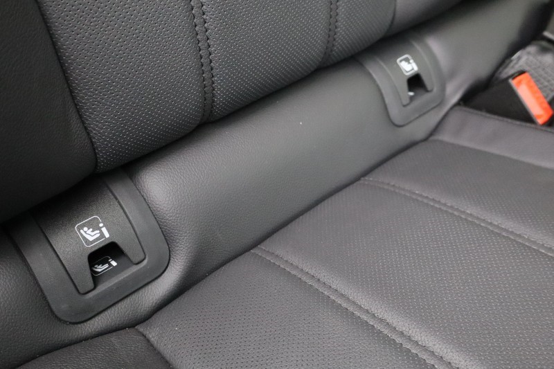 2023 (23) LAND ROVER RANGE ROVER EVOQUE 2.0 D200 R-Dynamic SE 5dr Auto 5125157