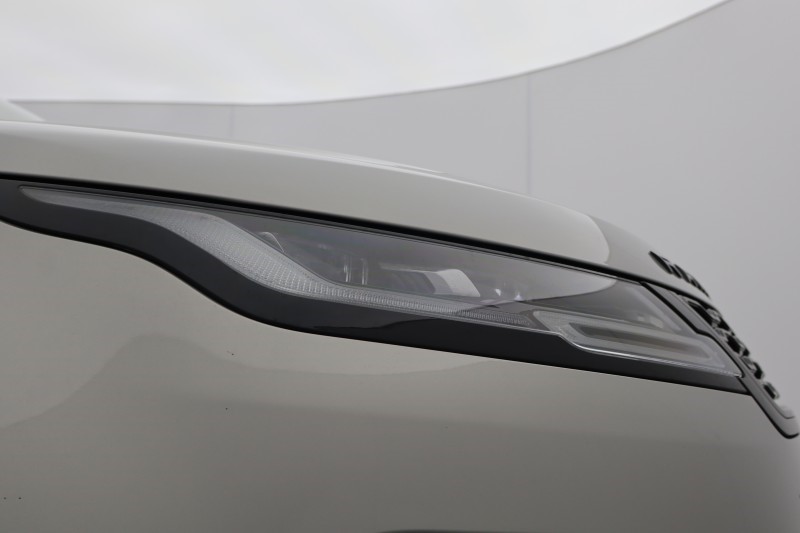 2023 (23) LAND ROVER RANGE ROVER EVOQUE 2.0 D200 R-Dynamic SE 5dr Auto 5125172