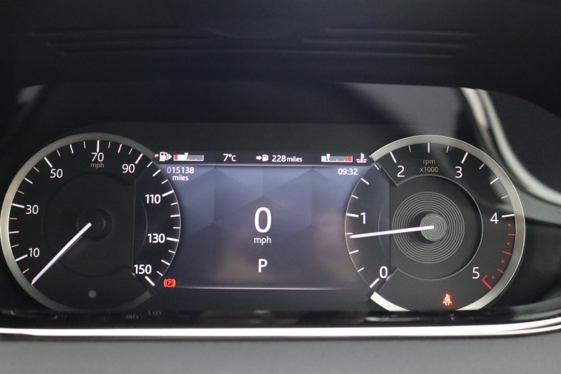 2023 (23) LAND ROVER RANGE ROVER EVOQUE 2.0 D200 R-Dynamic SE 5dr Auto 5125188