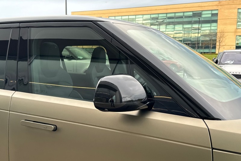 2024 (24) LAND ROVER RANGE ROVER SPORT 4.4 P635 V8 SV Edition One 5dr Auto[Carbon Bronze] 5185187