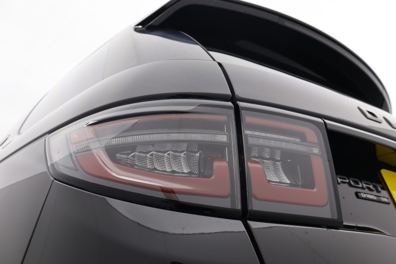 2019 (19) LAND ROVER DISCOVERY SPORT 2.0 D180 R-Dynamic SE 5dr Auto 5136088