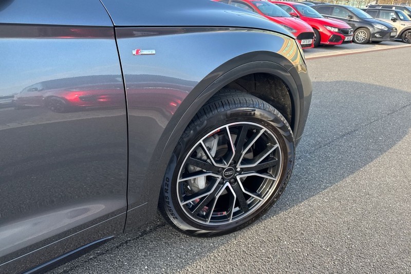 2025 (25) AUDI Q5 50 TFSI e Quattro Black Edition 5dr S Tronic 5143069