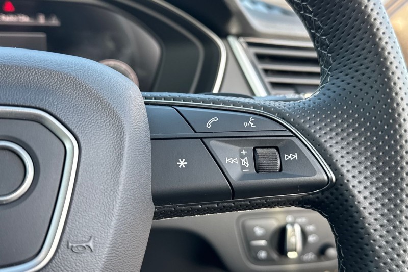 2025 (25) AUDI Q5 50 TFSI e Quattro Black Edition 5dr S Tronic 5143052