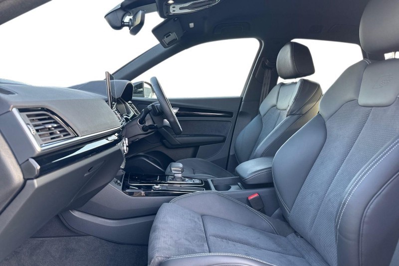 2025 (25) AUDI Q5 50 TFSI e Quattro Black Edition 5dr S Tronic 5143028