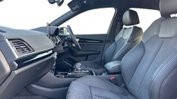 2025 (25) AUDI Q5 50 TFSI e Quattro Black Edition 5dr S Tronic 5143028