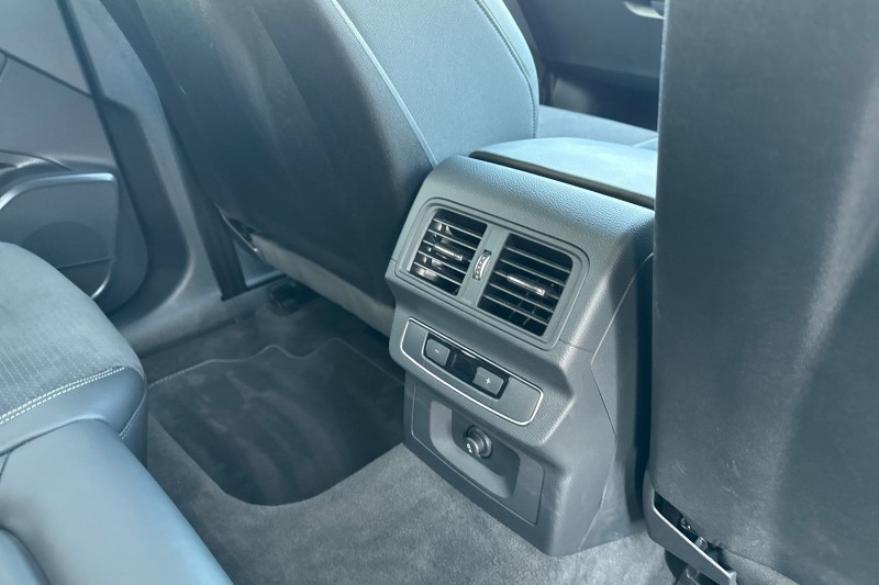 2025 (25) AUDI Q5 50 TFSI e Quattro Black Edition 5dr S Tronic 5143043