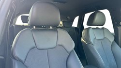 2025 (25) AUDI Q5 50 TFSI e Quattro Black Edition 5dr S Tronic 5143050