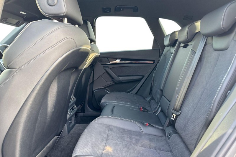 2025 (25) AUDI Q5 50 TFSI e Quattro Black Edition 5dr S Tronic 5143029