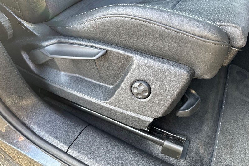 2025 (25) AUDI Q5 50 TFSI e Quattro Black Edition 5dr S Tronic 5143048