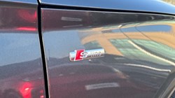 2025 (25) AUDI Q5 50 TFSI e Quattro Black Edition 5dr S Tronic 5143045