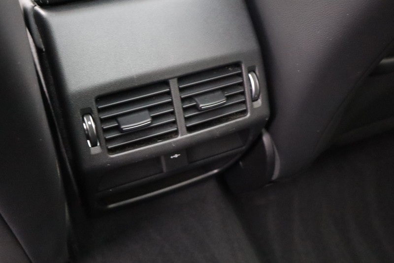 2023 (23) LAND ROVER DISCOVERY SPORT 1.5 P300e R-Dynamic SE 5dr Auto [5 Seat] 5145988