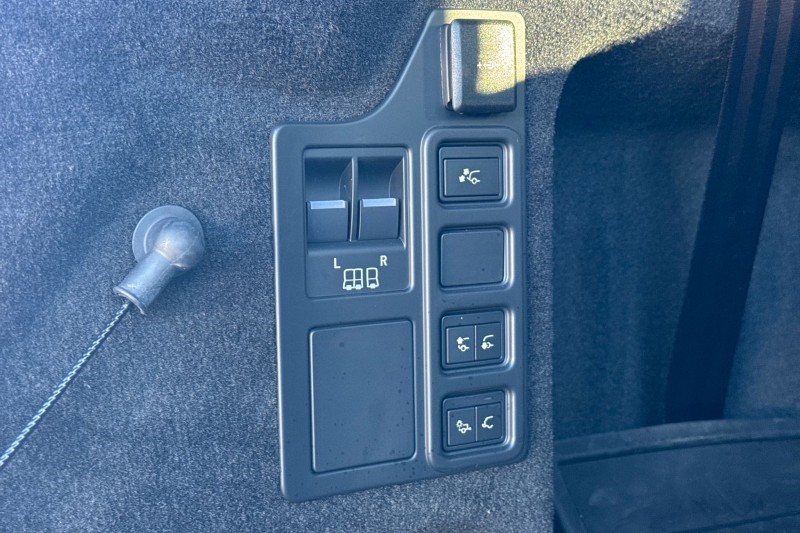 2025 (75) LAND ROVER DISCOVERY 3.0 D350 Dynamic HSE 5dr Auto 5169450