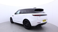 2023 (73) LAND ROVER RANGE ROVER SPORT 3.0 D300 Dynamic SE 5dr Auto 1