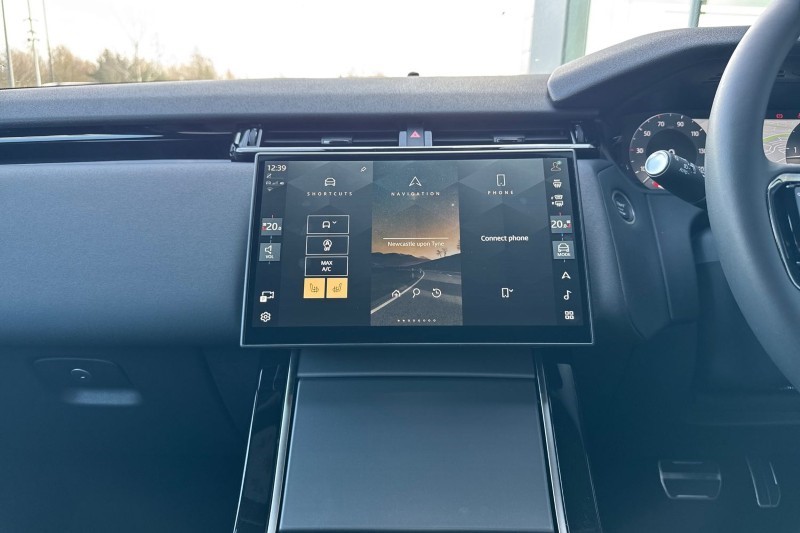 2025 (25) LAND ROVER RANGE ROVER VELAR 2.0 D200 MHEV Dynamic SE 5dr Auto 5154591