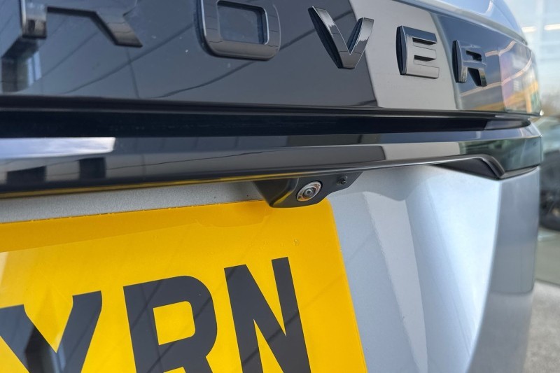 2025 (25) LAND ROVER RANGE ROVER VELAR 2.0 D200 MHEV Dynamic SE 5dr Auto 5154616