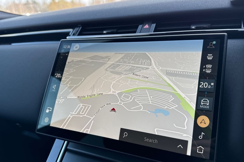 2025 (25) LAND ROVER RANGE ROVER VELAR 2.0 D200 MHEV Dynamic SE 5dr Auto 5154588