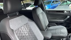 VOLKSWAGEN T-ROC 1.5 TSI Black Edition Plus 5dr DSG 4910330