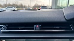 2025 (25) LAND ROVER RANGE ROVER VELAR 2.0 D200 MHEV Dynamic SE 5dr Auto 5154610