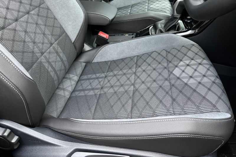  VOLKSWAGEN T-ROC 1.5 TSI Black Edition Plus 5dr DSG 4910329