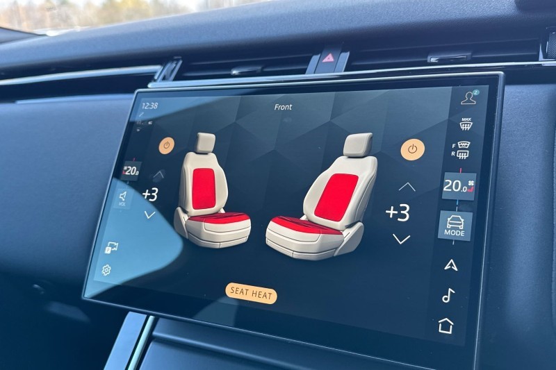 2025 (25) LAND ROVER RANGE ROVER VELAR 2.0 D200 MHEV Dynamic SE 5dr Auto 5154609