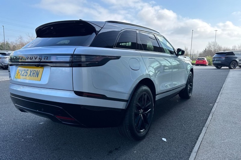 2025 (25) LAND ROVER RANGE ROVER VELAR 2.0 D200 MHEV Dynamic SE 5dr Auto 5154623