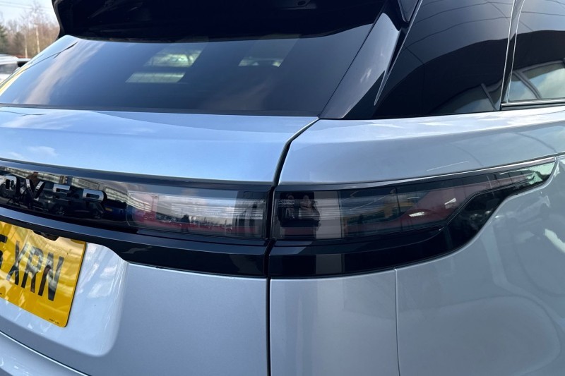 2025 (25) LAND ROVER RANGE ROVER VELAR 2.0 D200 MHEV Dynamic SE 5dr Auto 5154622