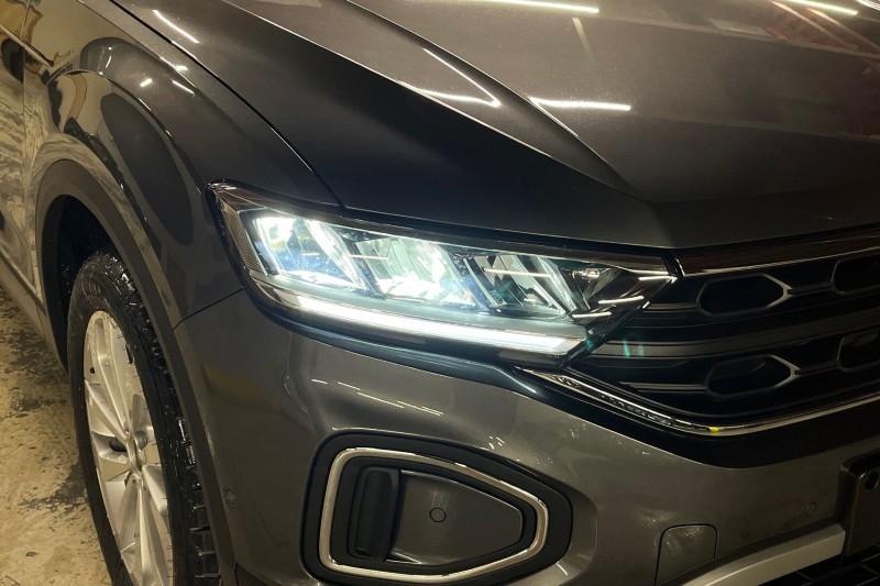  VOLKSWAGEN T-ROC 1.5 TSI Match 5dr 4891401