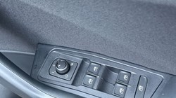VOLKSWAGEN T-ROC 1.5 TSI Match 5dr 4930361