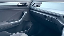 VOLKSWAGEN T-ROC 1.5 TSI Match 5dr 4930375