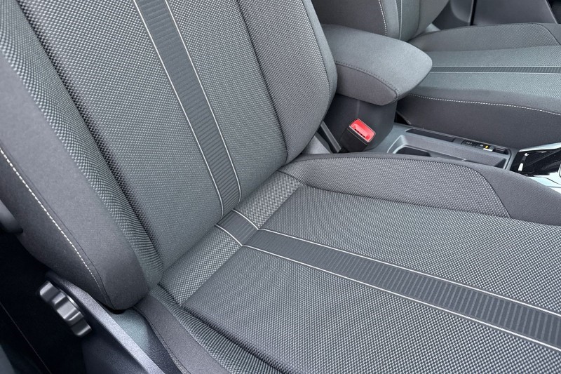  VOLKSWAGEN T-ROC 1.5 TSI Match 5dr 4930363