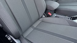 VOLKSWAGEN T-ROC 1.5 TSI Match 5dr 4930363