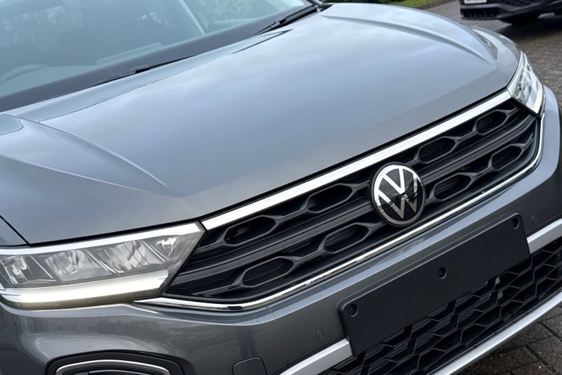  VOLKSWAGEN T-ROC 1.5 TSI Match 5dr 4930383