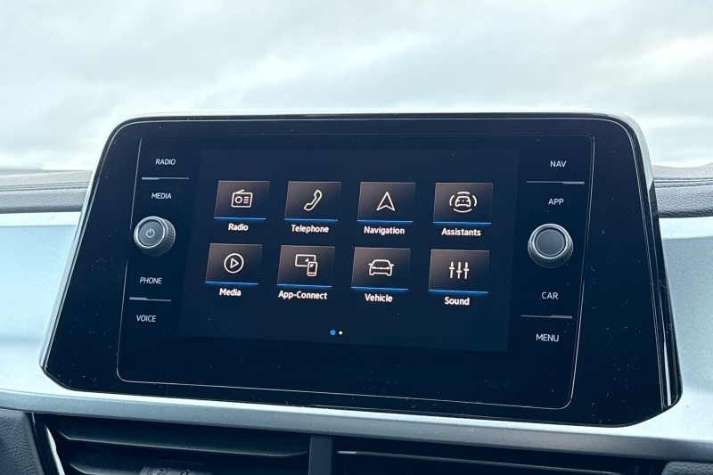  VOLKSWAGEN T-ROC 1.5 TSI Match 5dr 4930370