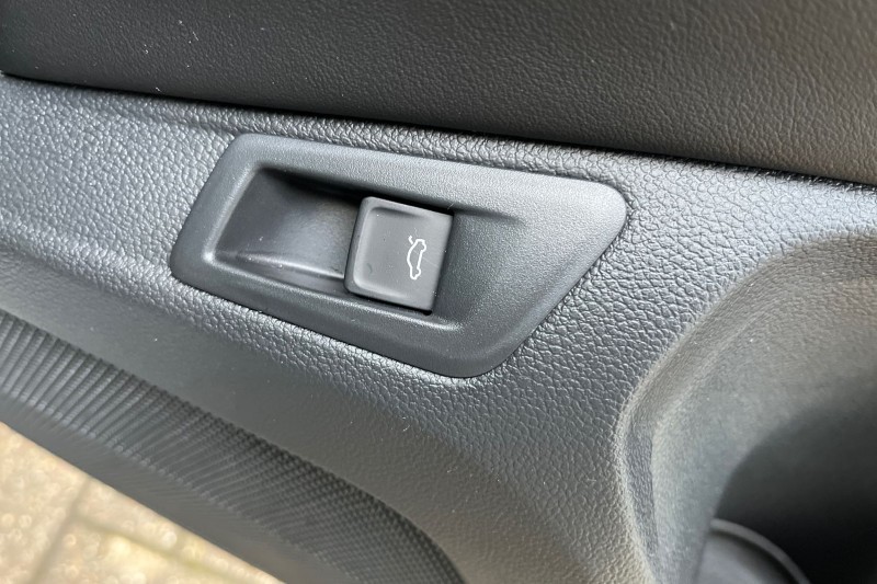  VOLKSWAGEN T-ROC 1.5 TSI Black Edition Plus 5dr DSG 4910457